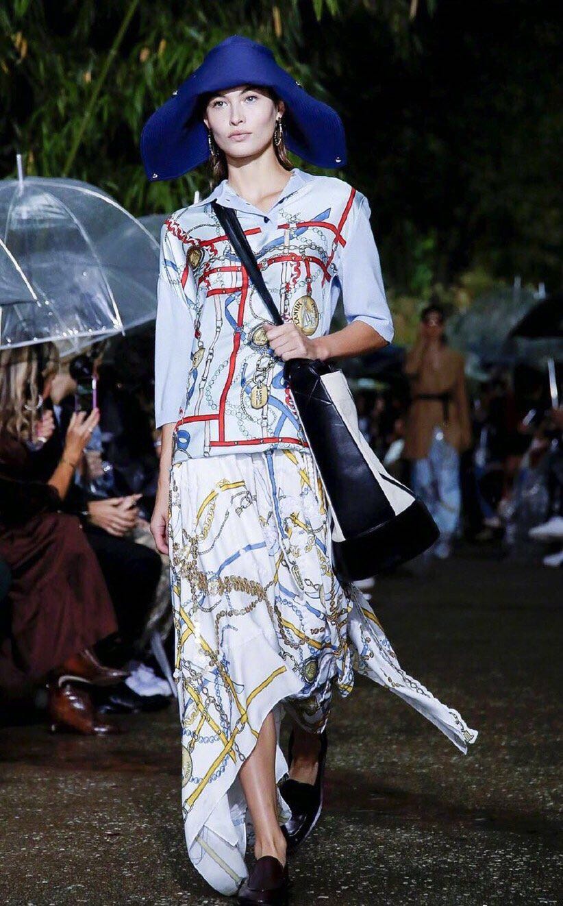 夏季最in度假风穿搭简单又时髦,夏威夷风穿搭