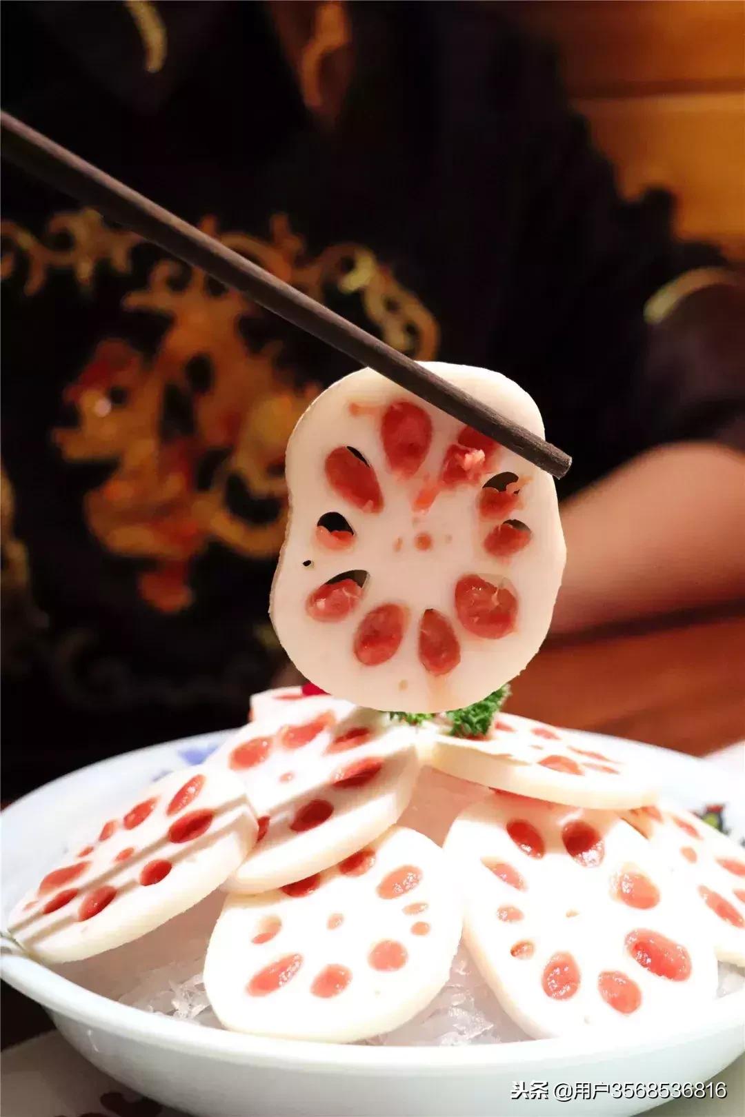 通哥探店:好吃的火锅千篇一律有趣的辣莊万里挑一