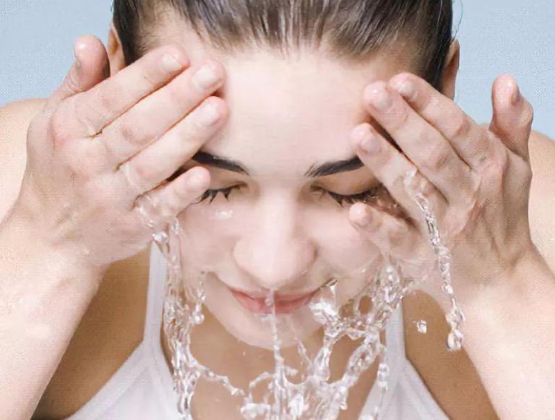 无限回购的德系平价护肤品推荐,德国十大平价护肤品护肤干货