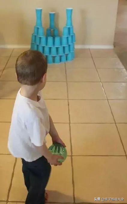 球球球球球球球，好玩得很啊