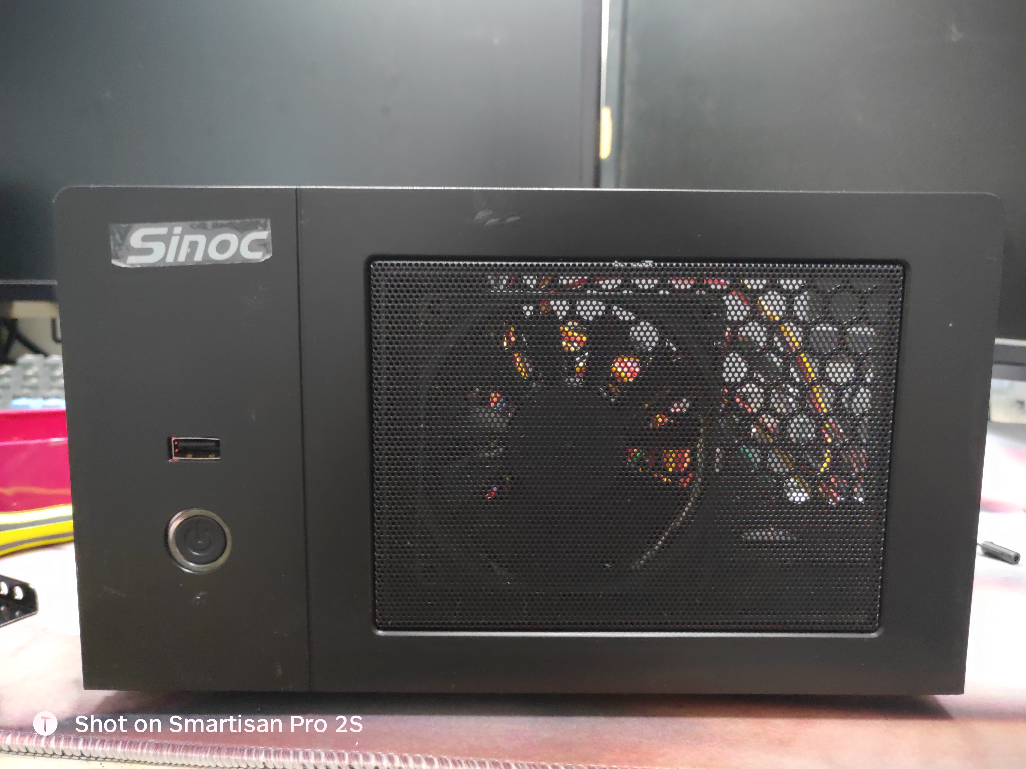 日常捡垃圾：60块包邮sinoc小机箱送电源和音响，真香？