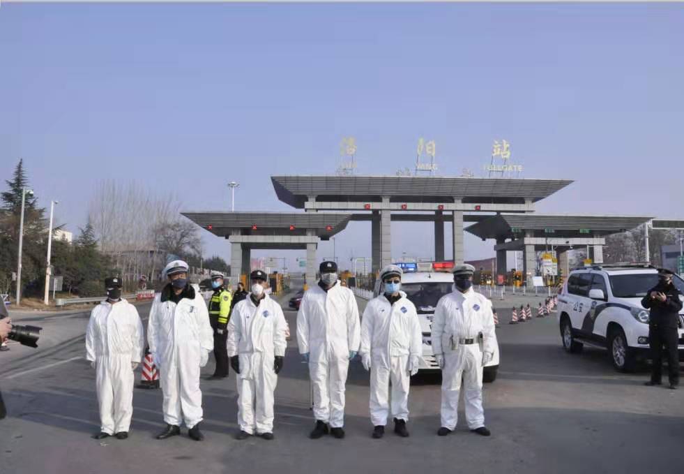 慰问一线交警疫情防控,交警大队慰问疫情一线工作人员