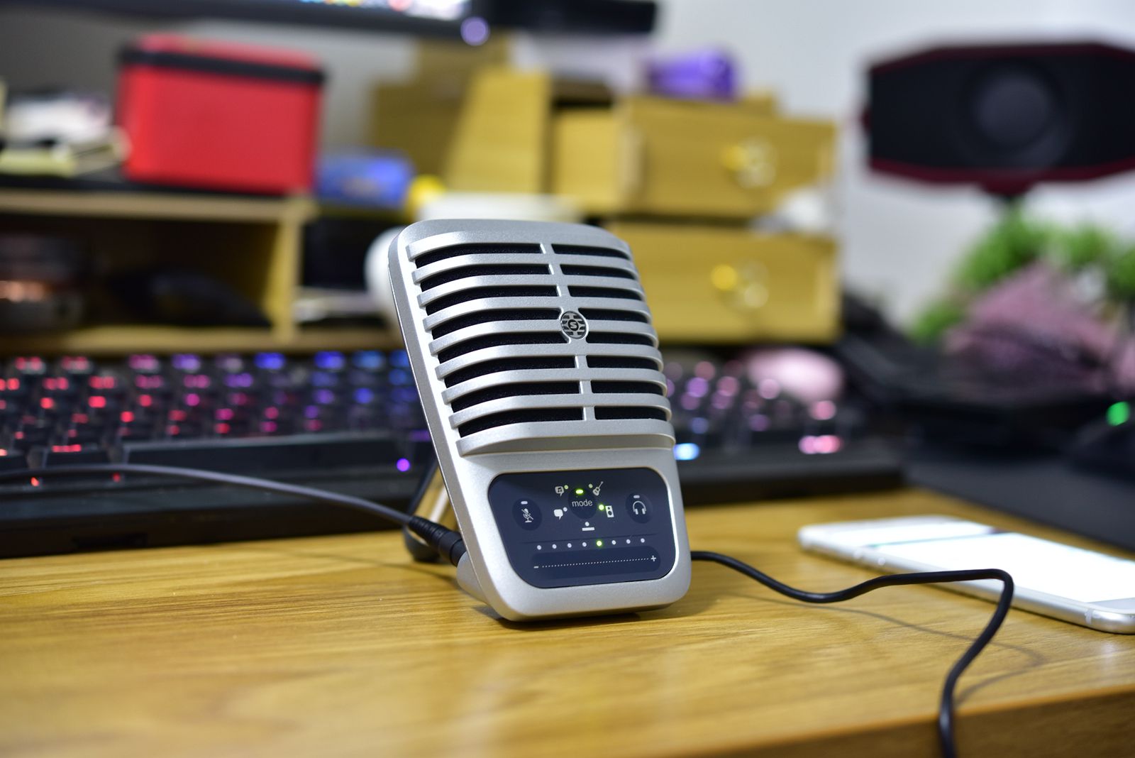 舒尔MV51麦克风开箱体验，音视频自媒体必备录音利器