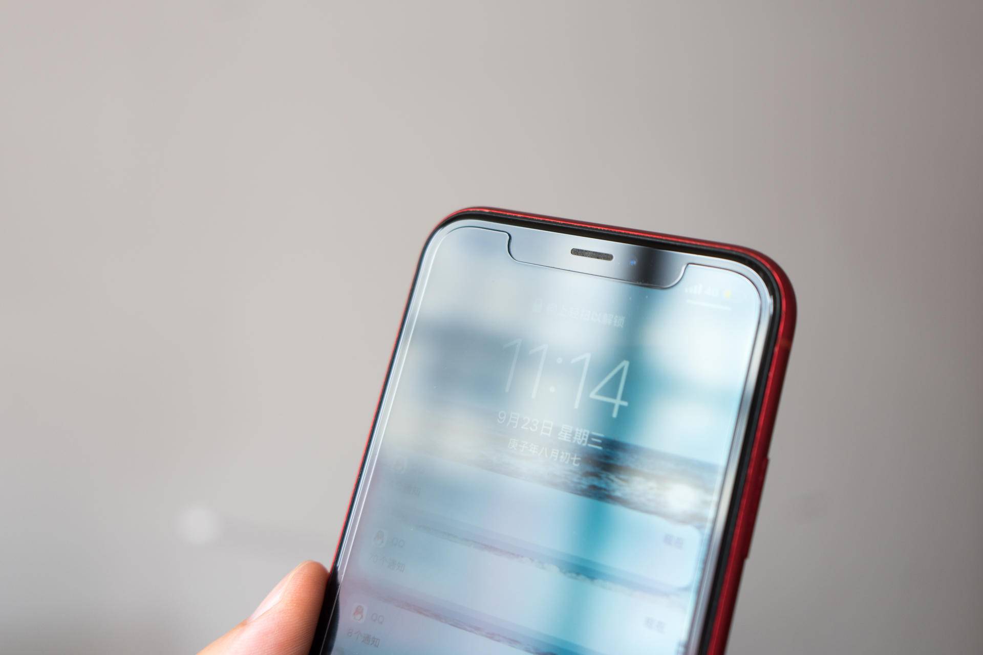 苹果手机贴膜防窥膜,苹果手机防窥膜真人讲解