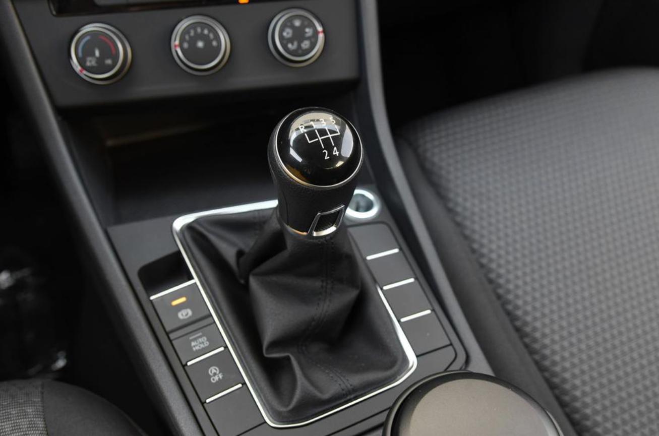 大众速腾1.4t配备的是哪款双离合,大众7挡湿式双离合一台什么价格