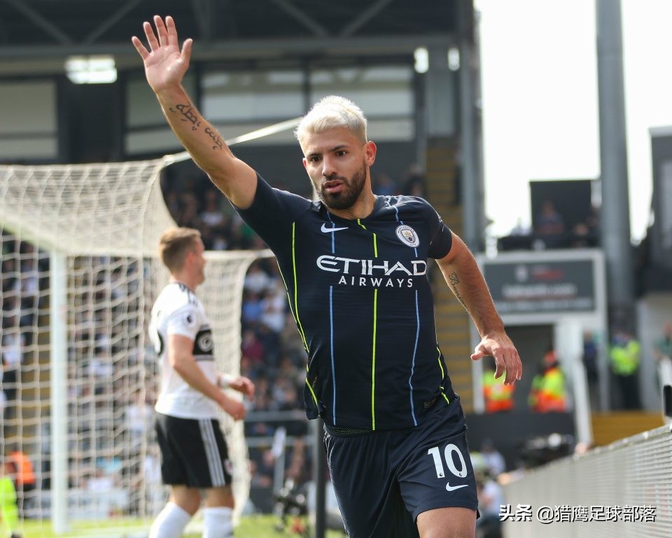 0比2！B席贴地斩、阿圭罗建功，曼城将压力归还利物浦