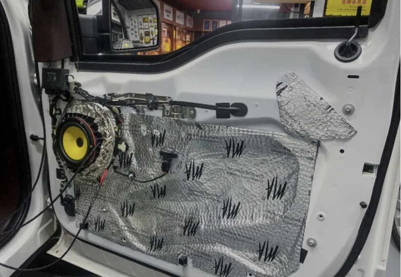 福特猛禽汽车音响改装,福特猛禽f150音响效果