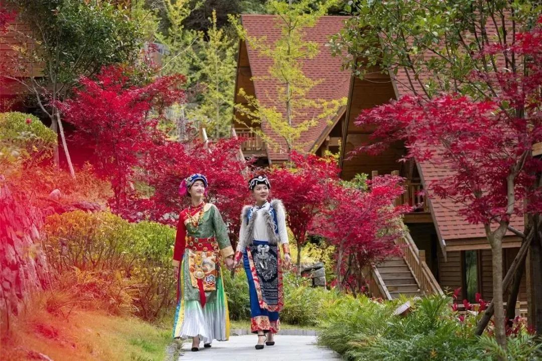 阿坝一日游赏雪,夏天去阿坝州旅游景点怎么玩