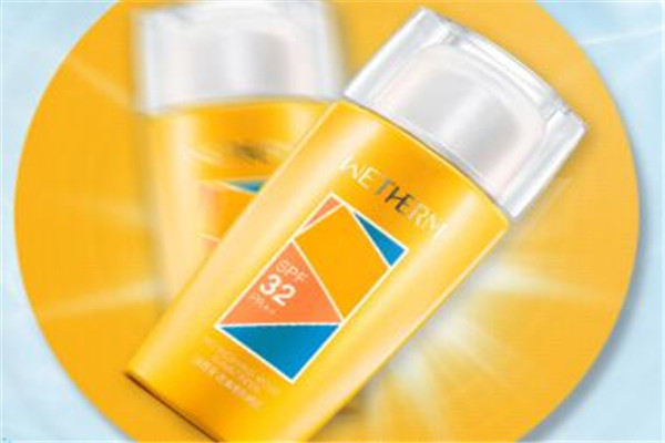 防晒哪个牌子好清爽不油腻不搓泥,哪款防晒霜防晒效果最好不油腻的