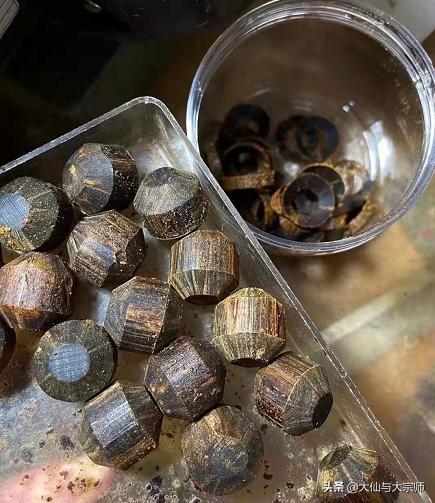 奇楠108颗手串值得珍藏吗,真正的奇楠手串价格