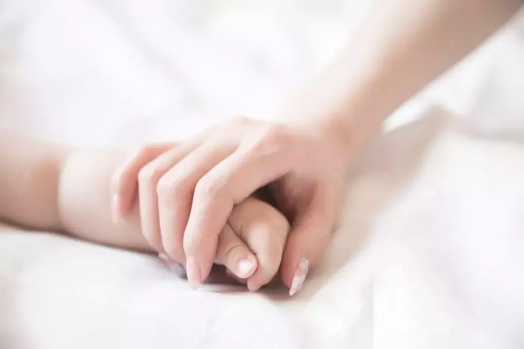 母亲节诗词,母亲节谁言寸草心报得三春晖