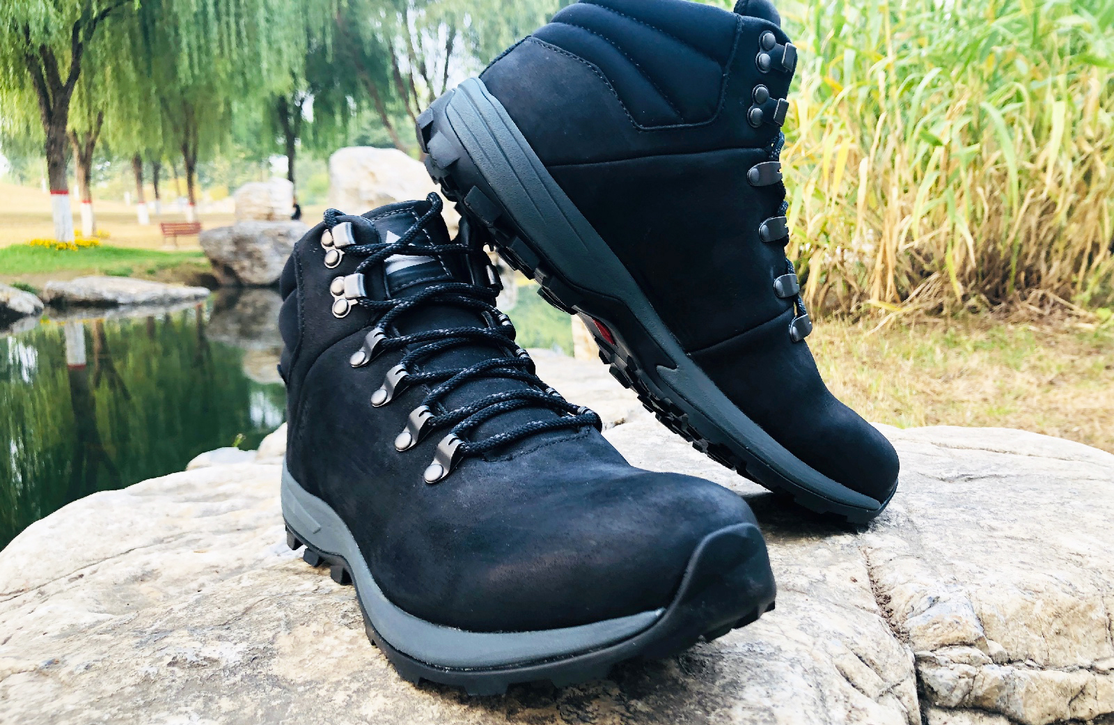 专业登山鞋达赫斯坦开箱！开启户外运动全新体验