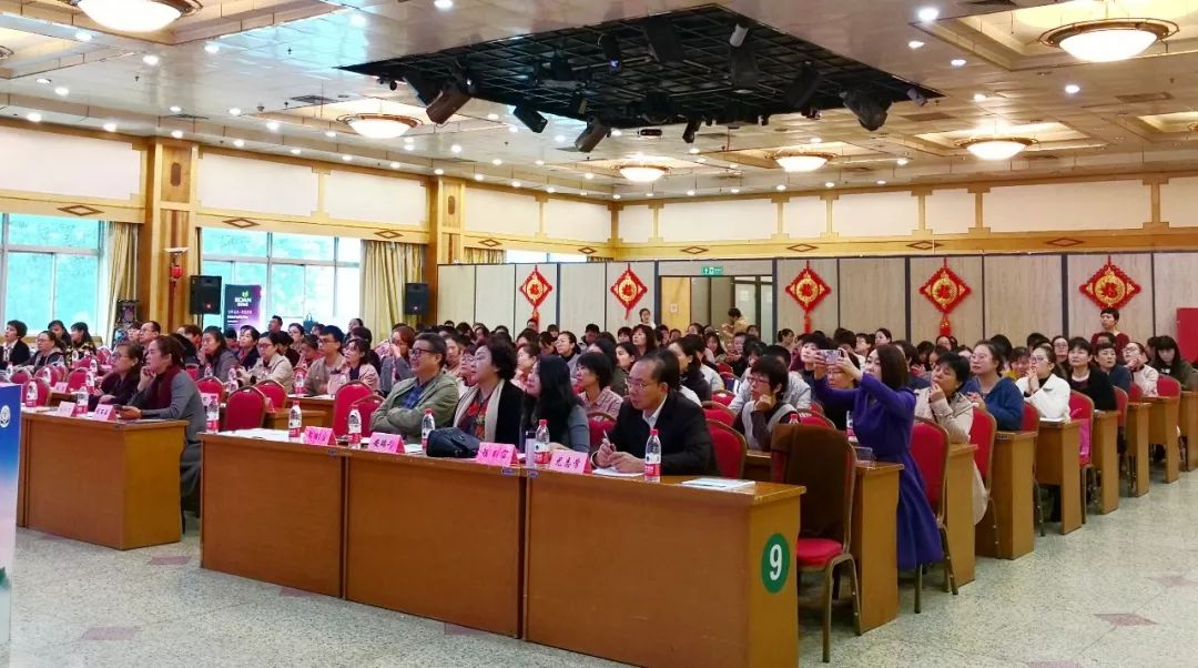 2019年西安市第二届《宫颈病变及阴道镜培训班》圆满闭幕