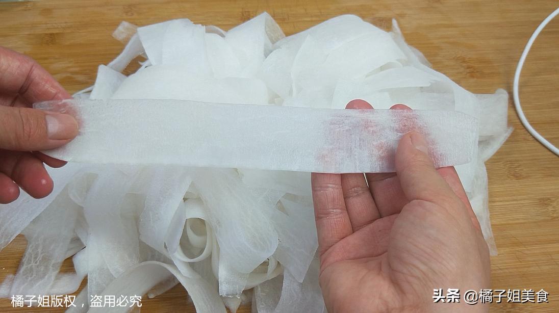 萝卜不要总炖着吃了多加一个步骤,萝卜这样做比饭店的还好吃