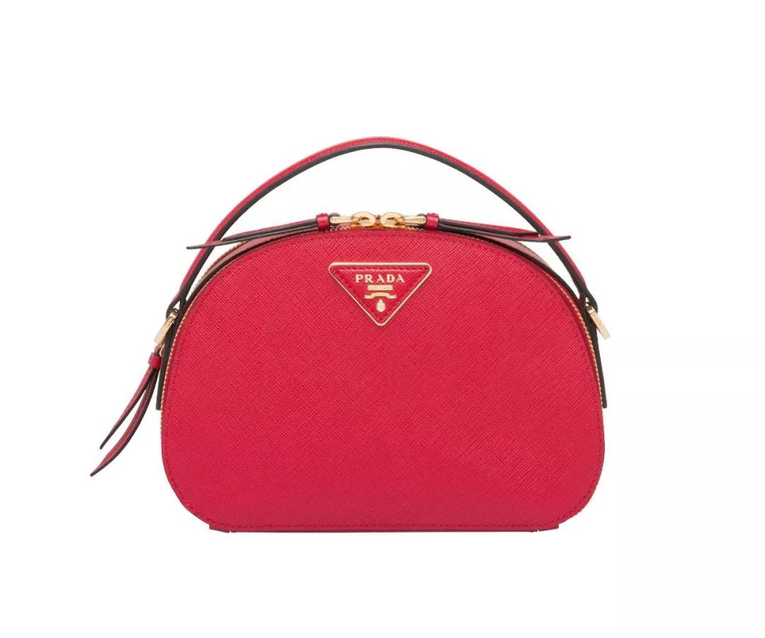 刘雯樱花紫色,刘雯拍过啥片