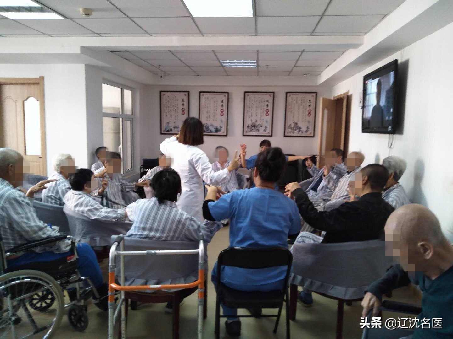 探望生病失独老人社区温情暖人心,沈阳安宁医院老年病房