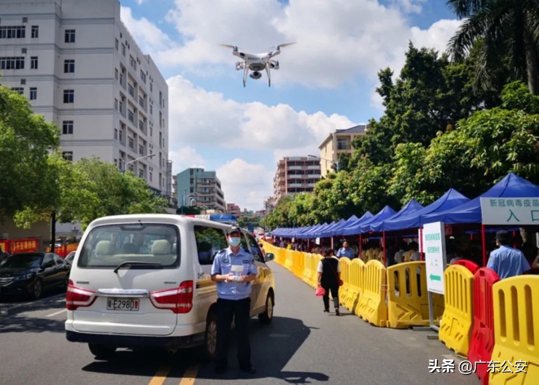 抗疫一线工作者冒着大雪坚守一线,致敬高温下的抗疫战
