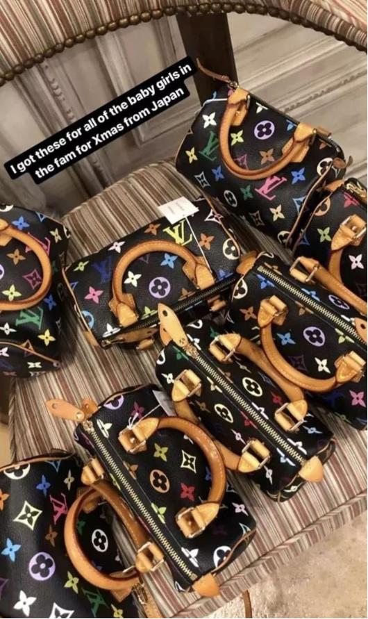 卡戴珊lv,金卡戴珊lv包