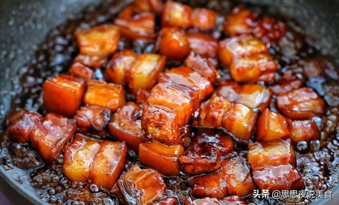 炒糖色不发苦的秘诀,炒糖色用水最正确的方法