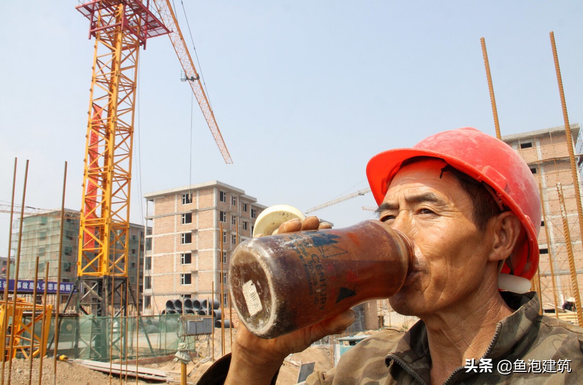 夏天工地防暑必备什么,高温施工防暑知识