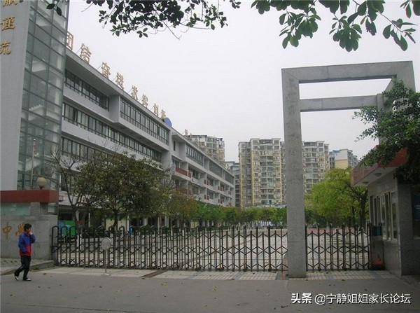 小升初名校巡礼：成都高新区初中学校巡礼，高新区的家长注意了