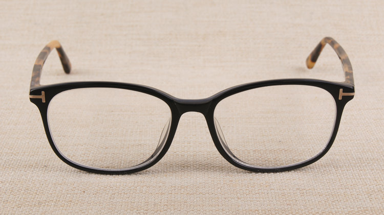 眼镜坏了可以用啥胶粘,眼镜坏了用什么胶粘最好