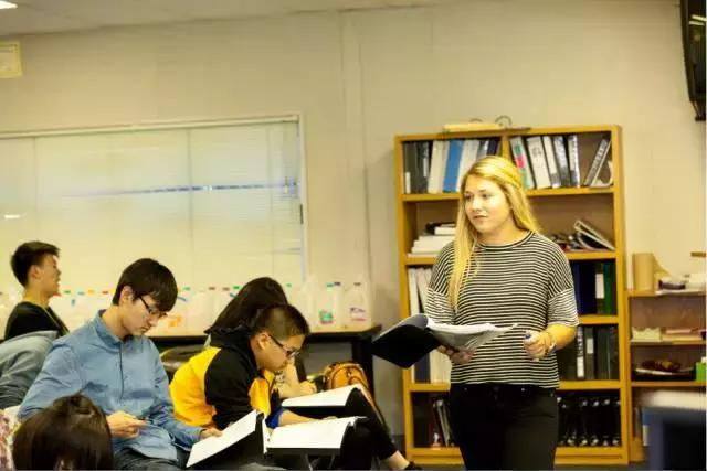 妗戝痉浼牸鑱屽満骞崇瓑,妗戝痉浼牸璋堣皥鑱屽満