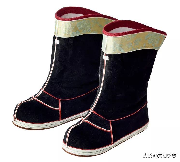 韩国传统高定服饰图片,一衣带水的韩语