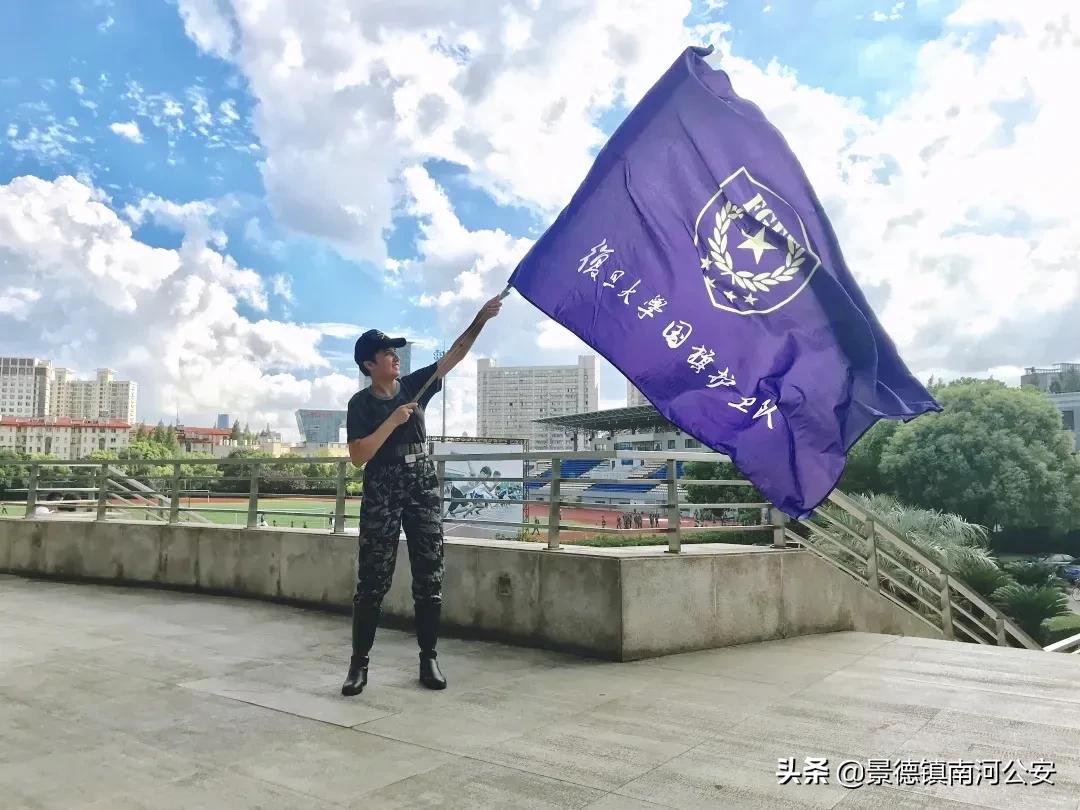 复旦川籍小姐姐,复旦小姐姐采访后续