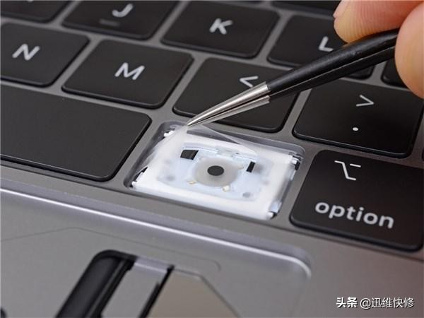macbookpro剪刀键盘蝶式键盘对比,教你认识18款macbookpro键盘