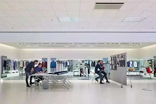 一分钟生产60个产品,28秒生产一件衣服