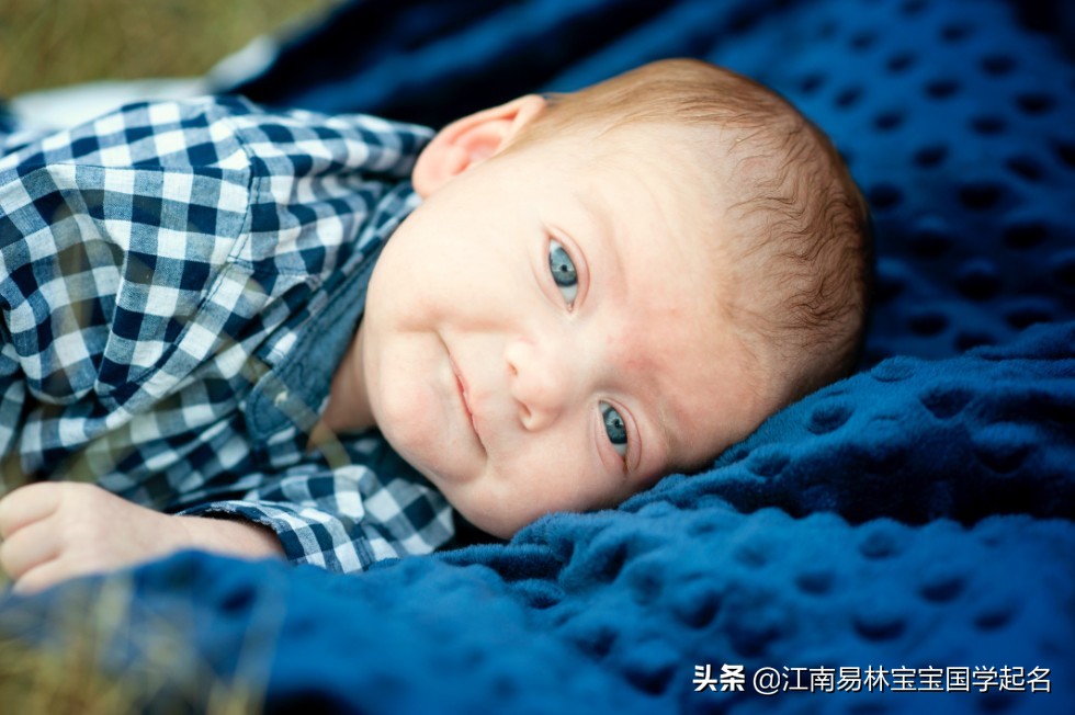 鼠年男孩新颖有涵养的名字大全,火字旁最吉利的男孩名字鼠年