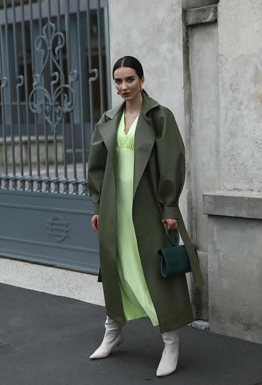 冬季穿大衣太好看了时髦又高级,冬天穿的好看的皮大衣