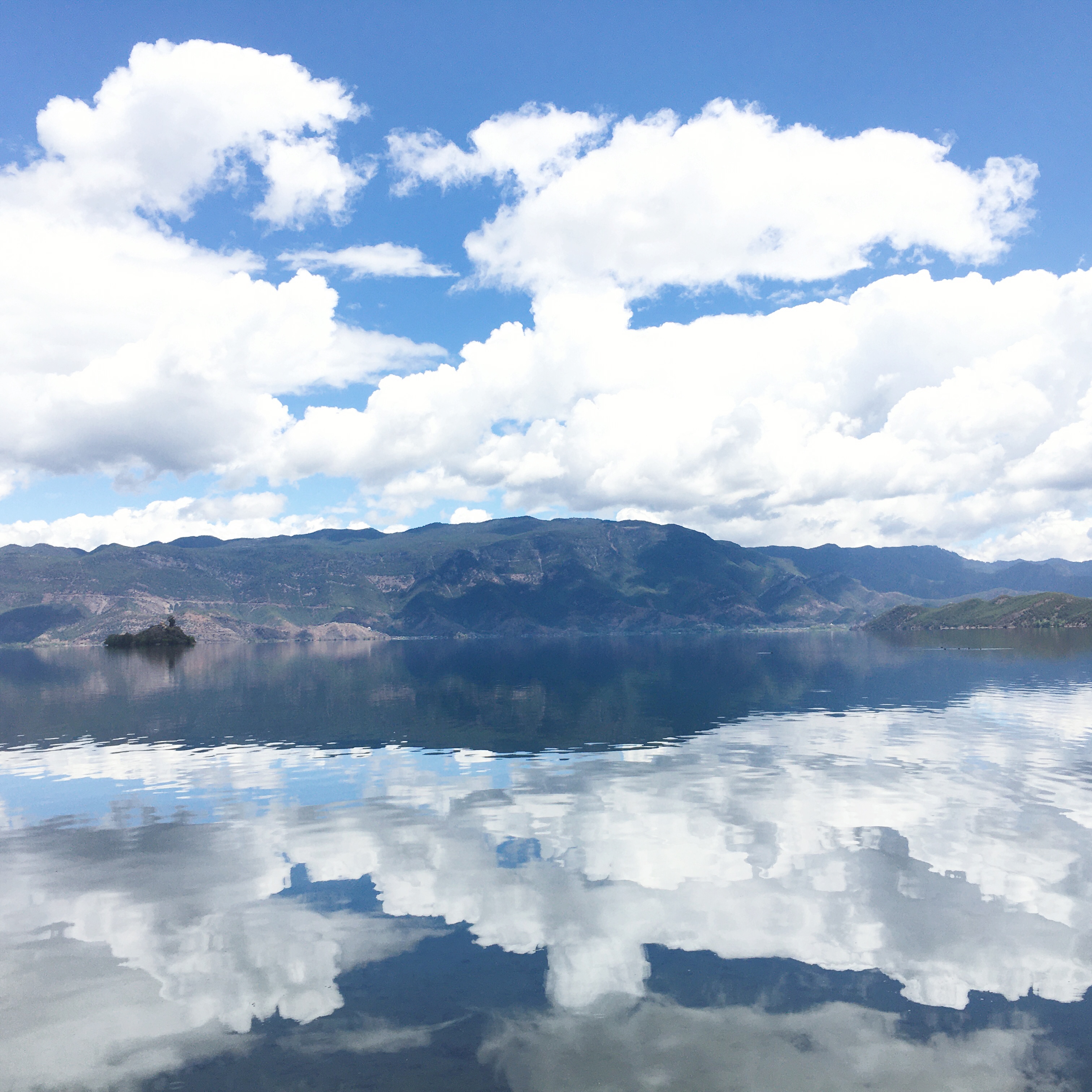 泸沽湖摩梭人美食,泸沽湖母亲的湖