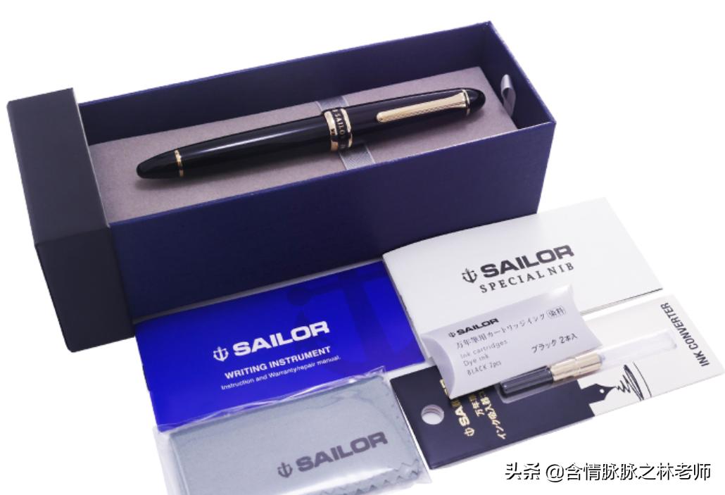 小学生初学毛笔怎么选,开学季的毛笔字