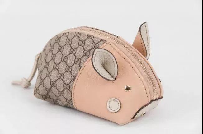 看了这些猪年纪念款，外国设计师对中国风怕是有什么误会吧