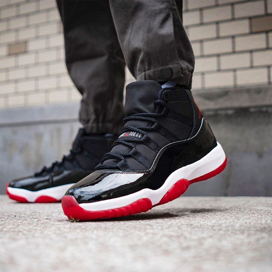 为什么说aj11是最好的球鞋,买aj1好还是买国产球鞋好