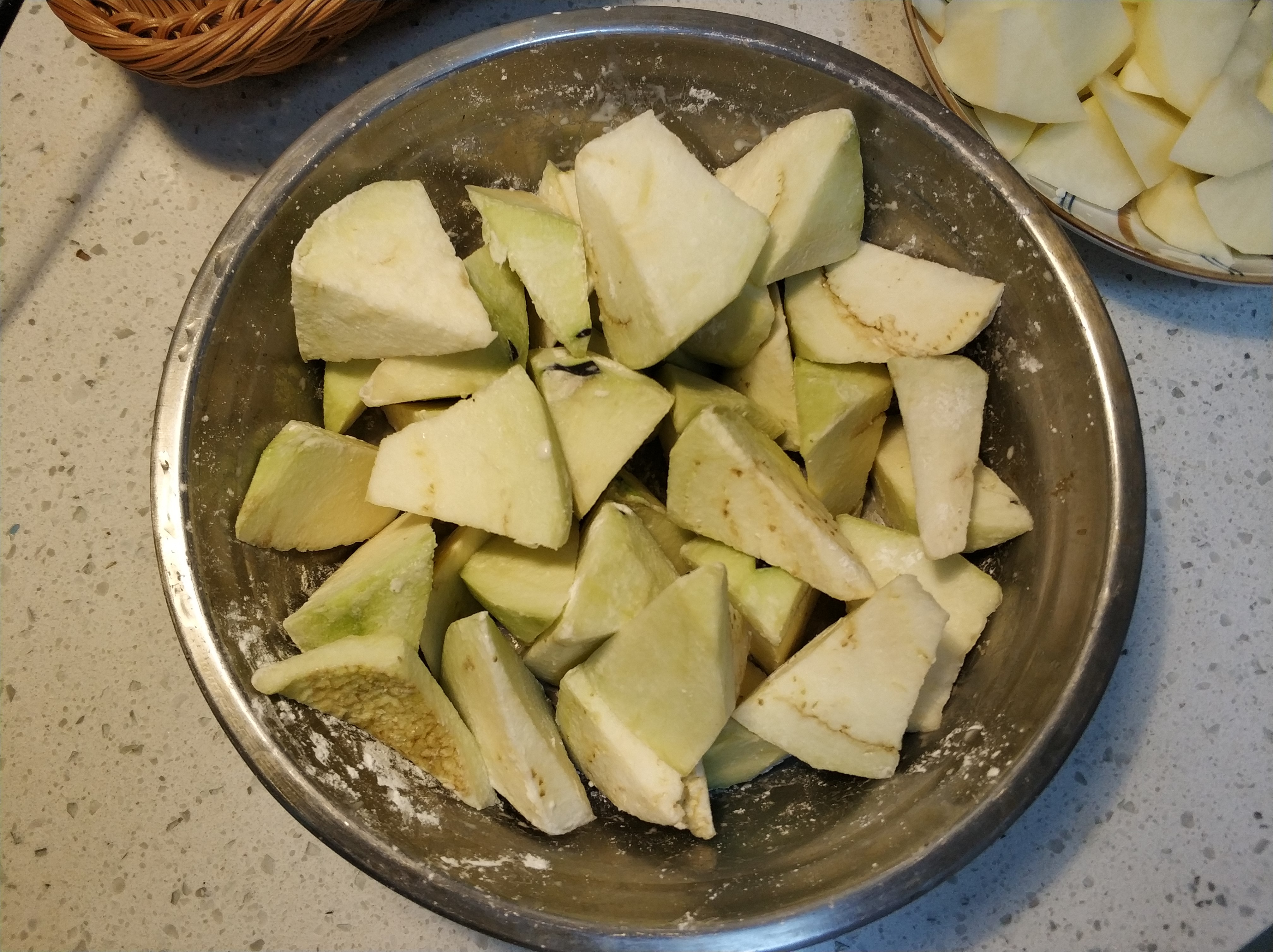 地三鲜水三鲜素三鲜指的是什么,地三鲜是哪三鲜为什么叫地三鲜