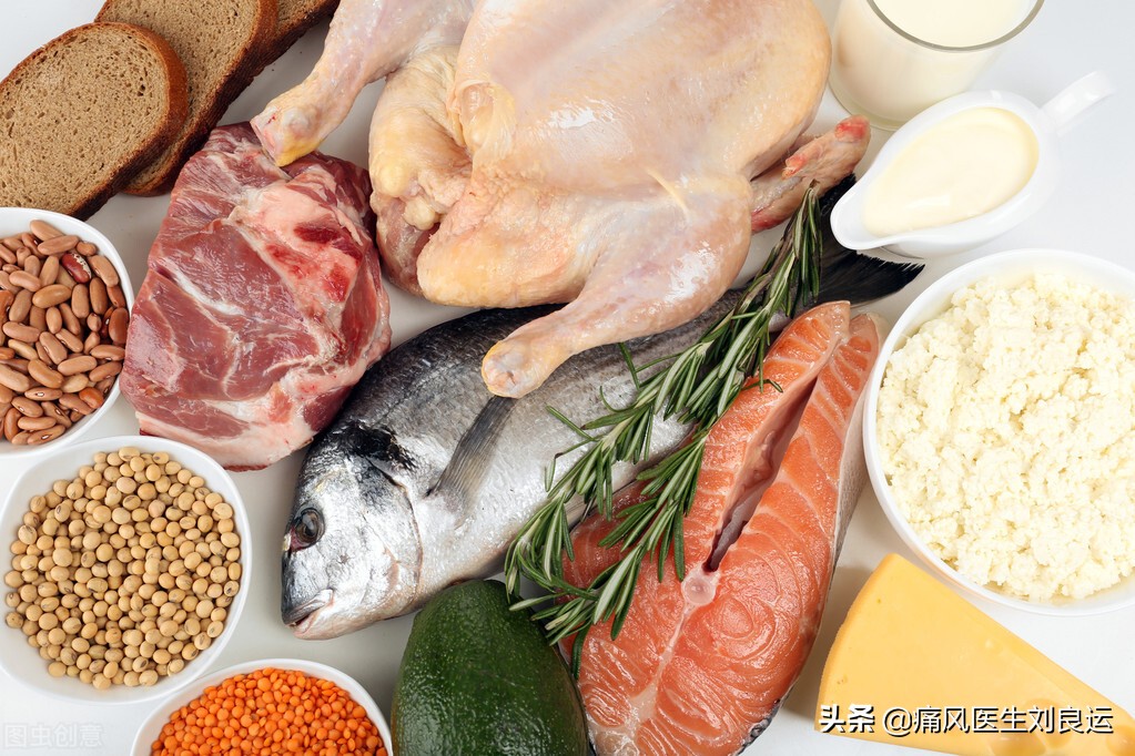 痛风会在脚趾和膝关节同时发作吗,痛风发作从脚趾头到脚踝又到膝盖