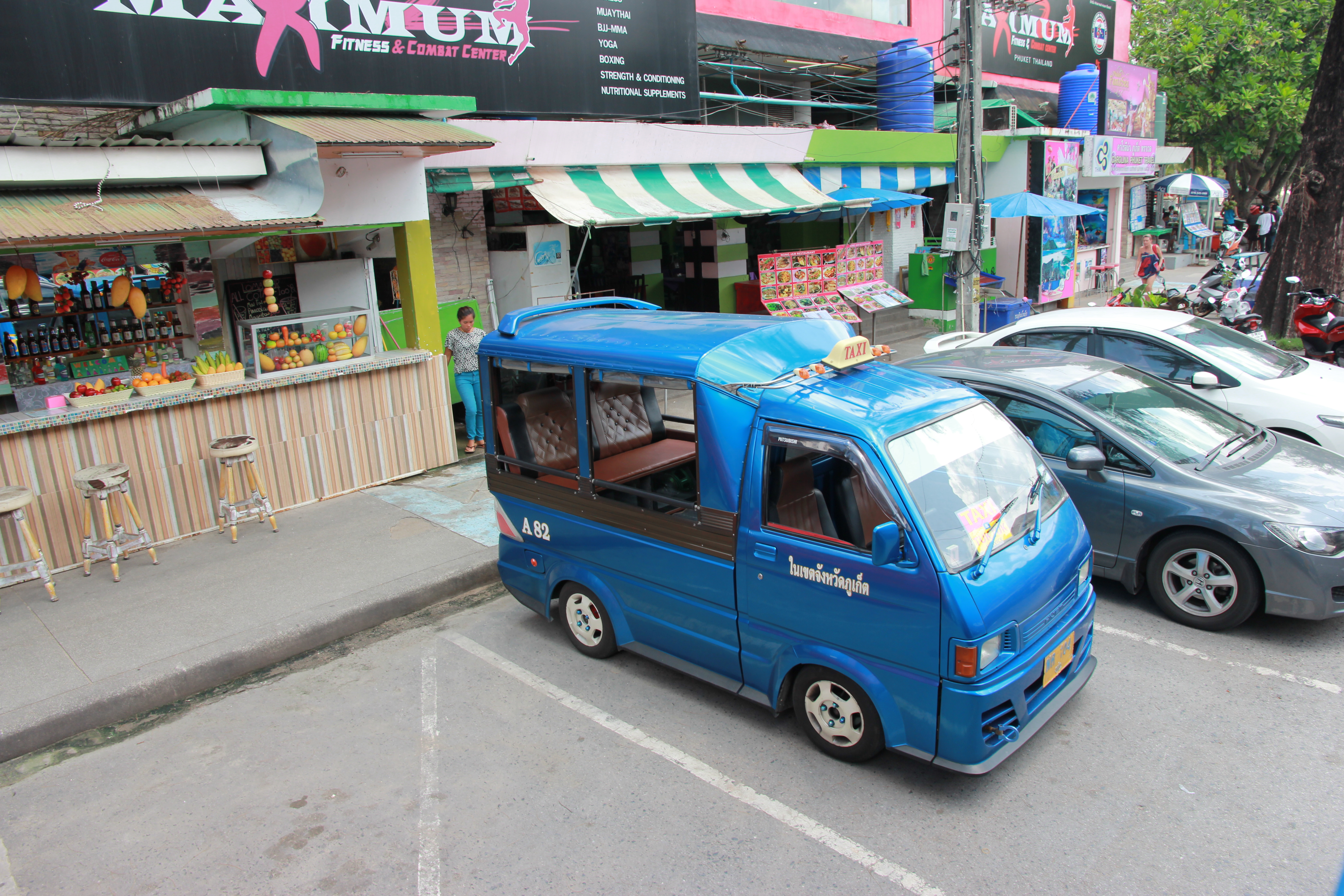 在普吉岛浮潜拍到的美妙海底世界 (普吉岛cape panwa hotel浮潜)