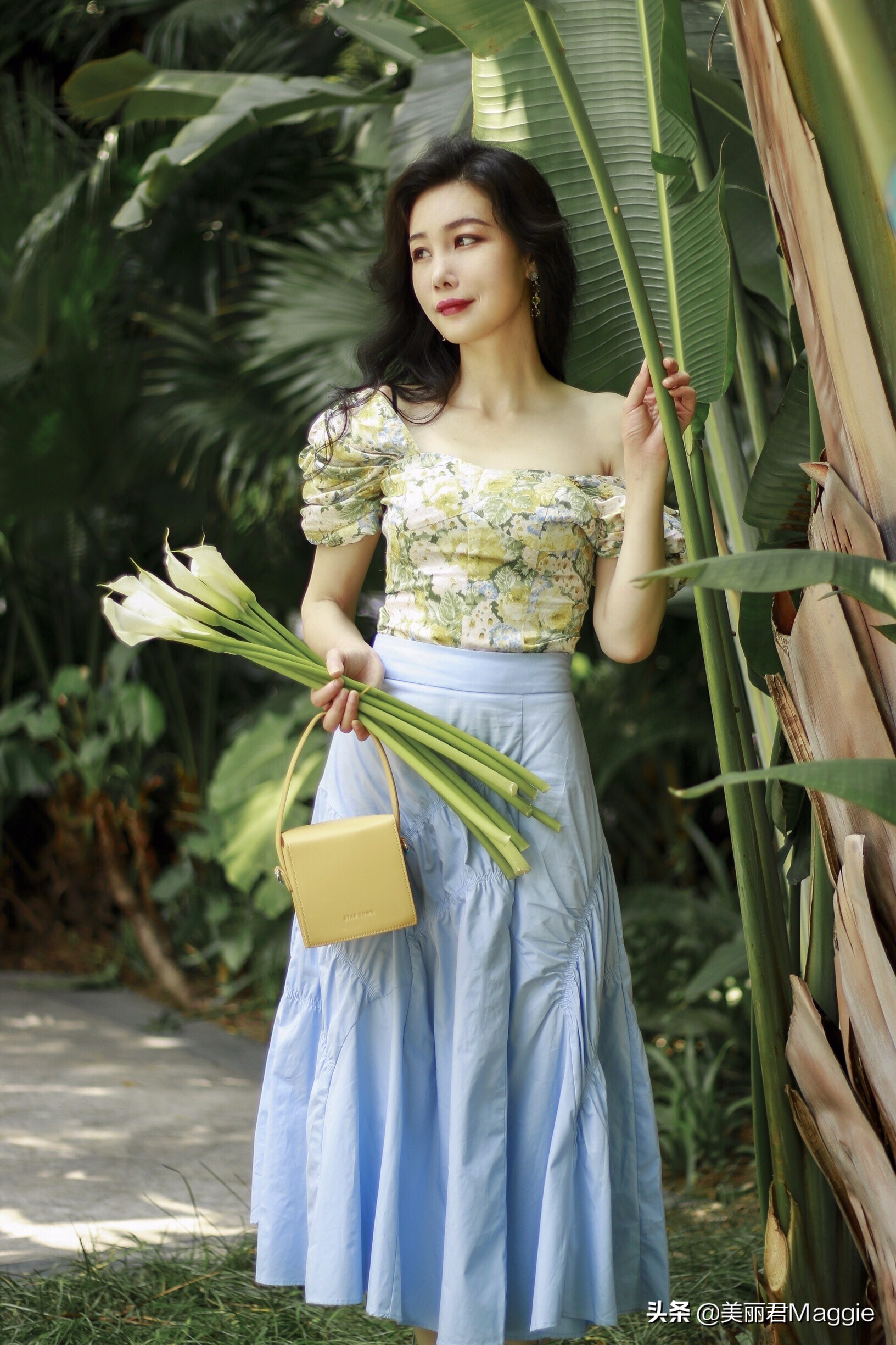 maggie缇庝附鐗╄绌胯。,maggie鐨勭編涓界墿璇皬绾功