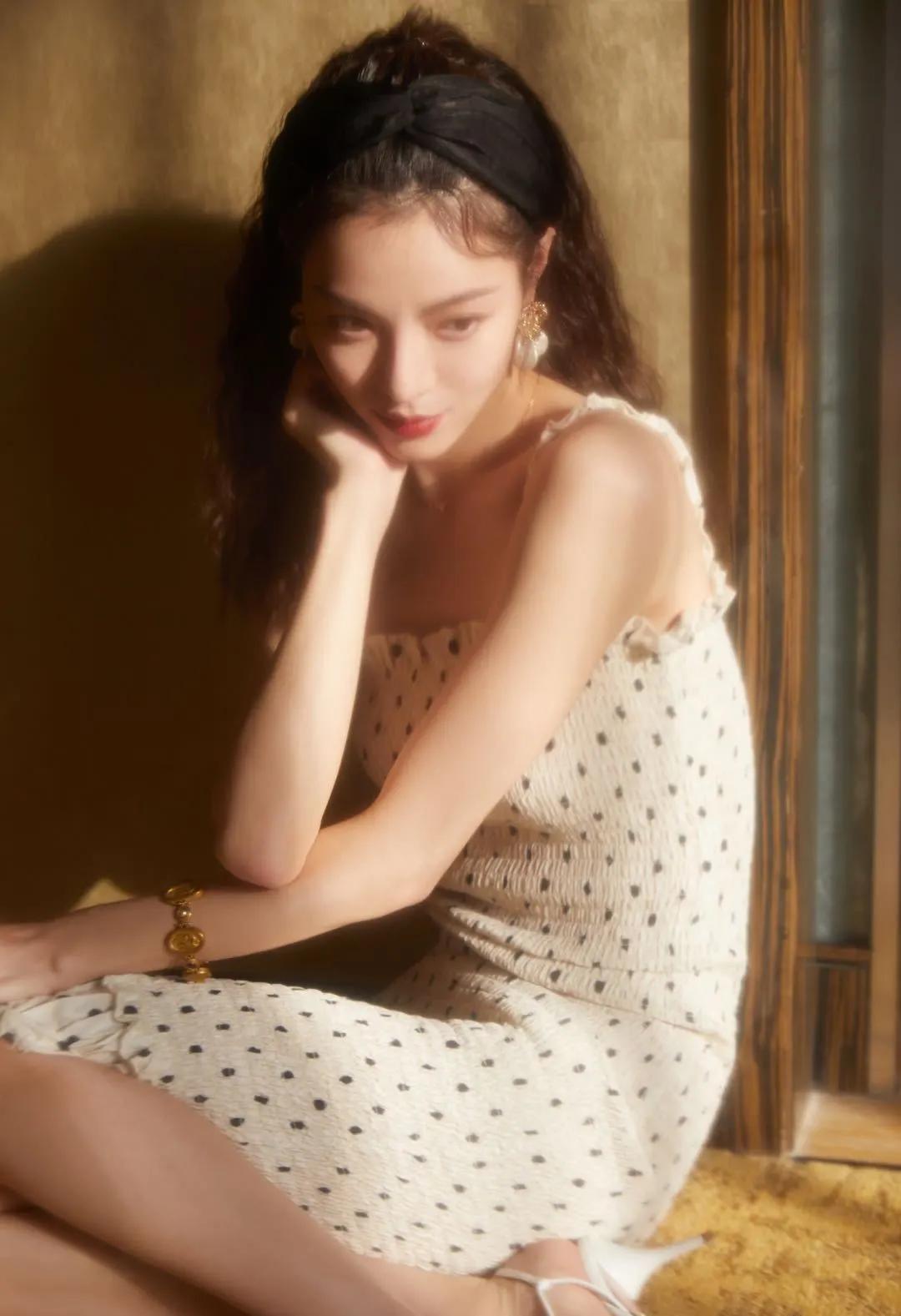 今年流行什么风格的头饰,比较流行百搭的头饰