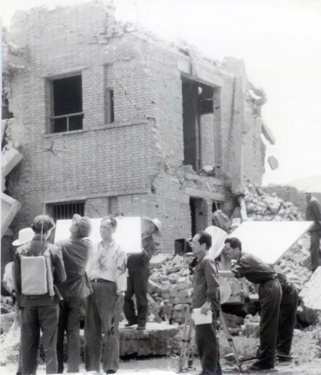 唐山地震真实纪实1976,电影唐山大地震未播花絮
