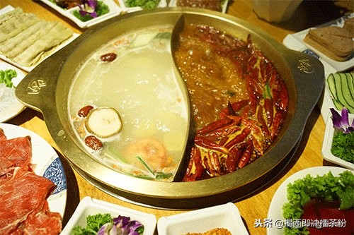 吃火锅爆痘还拉肚子怎么回事,吃火锅上火长痘怎么办