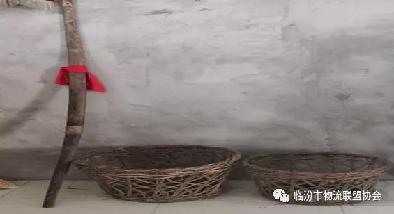 「头条」寨圪塔精神美名传晋扁担电商誉平阳