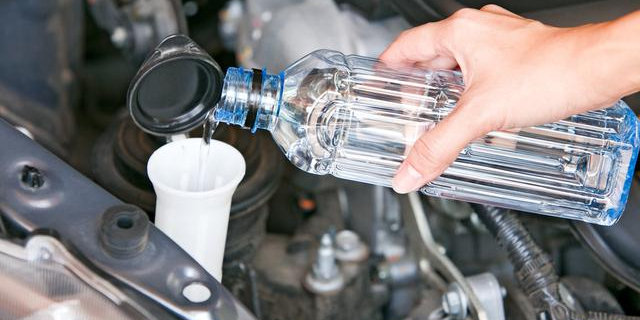 汽车添加玻璃水需要注意什么,汽车玻璃水不怎么用需要加吗