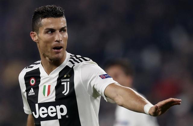 巴神足球天赋,巴神对c罗