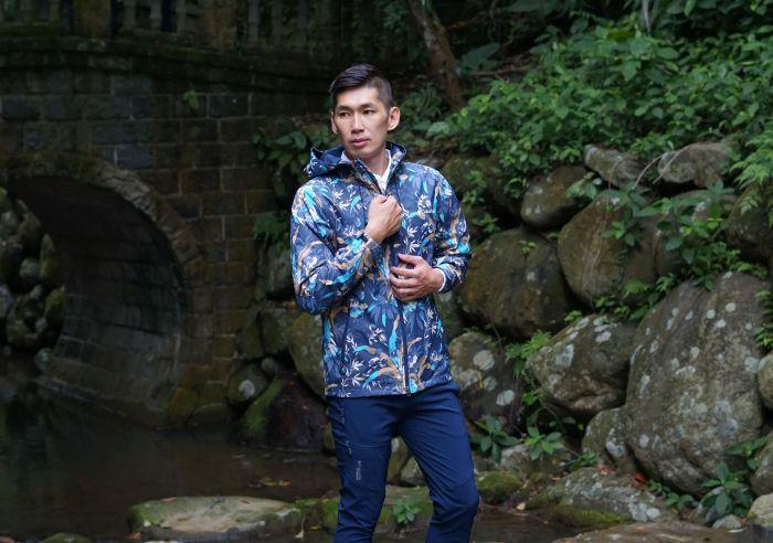 哥伦比亚冲锋衣omnitech,哥伦比亚冲锋衣奥米测评