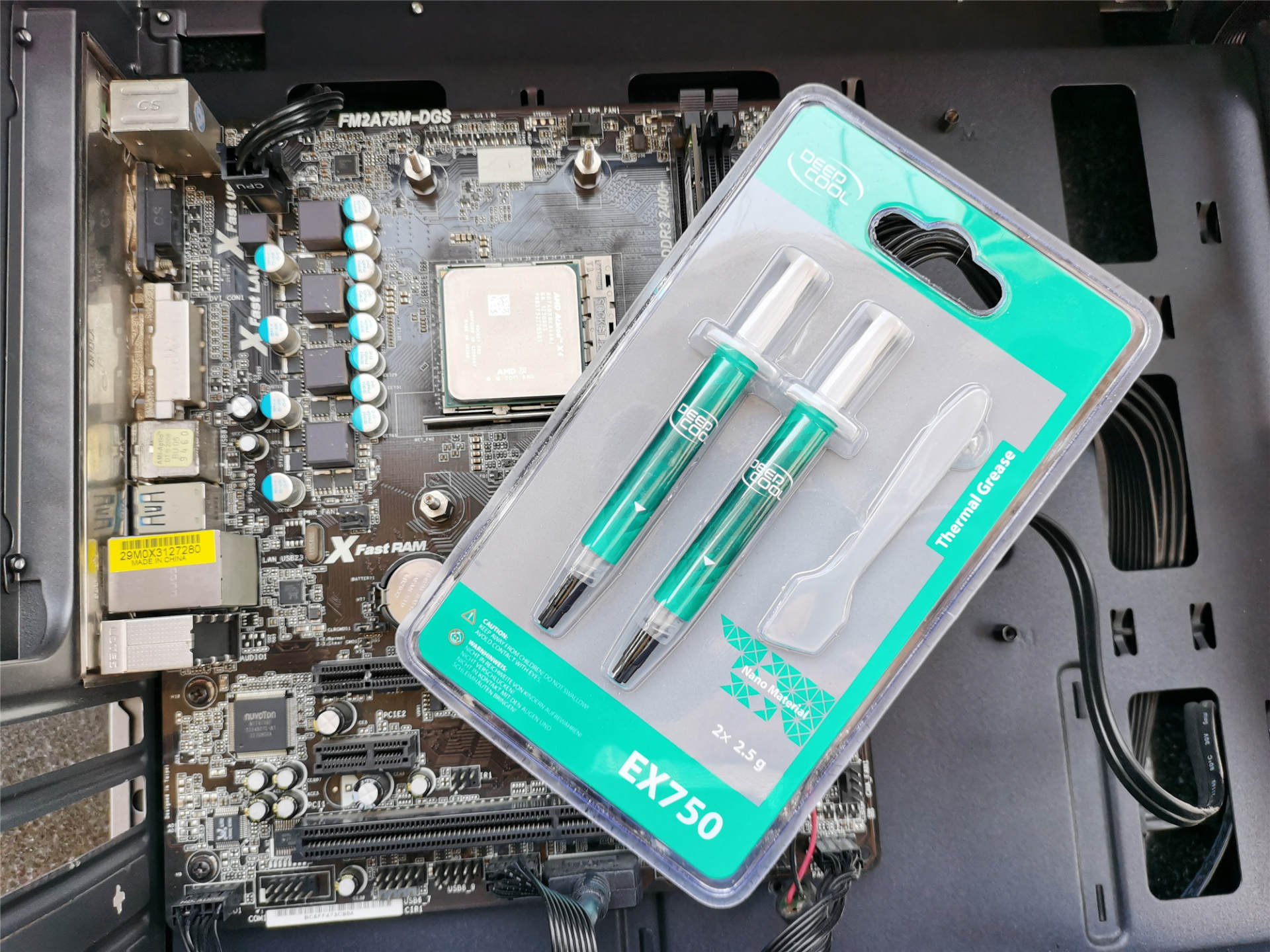 电脑一年清理几次灰,电脑清理灰尘后崩溃