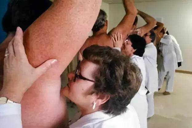 女神渗人的狐臭舔狗的夜来香